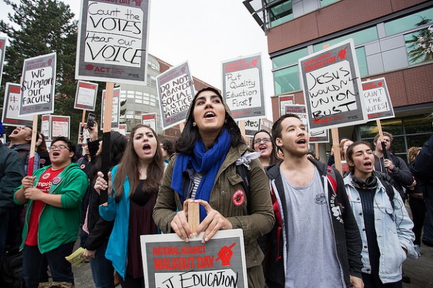 Seattle University faculty, students, staff stage one of the largest walkouts in thenation as part of National Adjunct Walkout Day Feb. 25. (Flickr/SEIU Local 925)