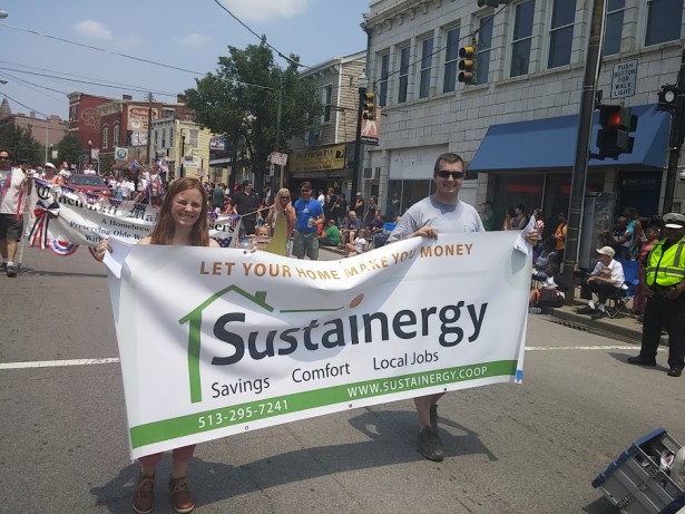 Sustainergy participated in a July 4 parade in Cincinnati. (WNV/Flequer Vera)