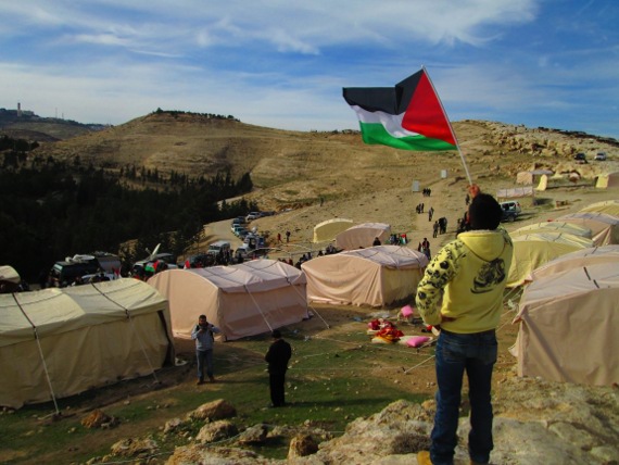 Overlooking the tents of Bab Al Shams in the West Bank. (WNV/Andrew Beale)