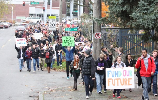Students walk out at Garfield High School in Seattle. (Flickr/jseattle)