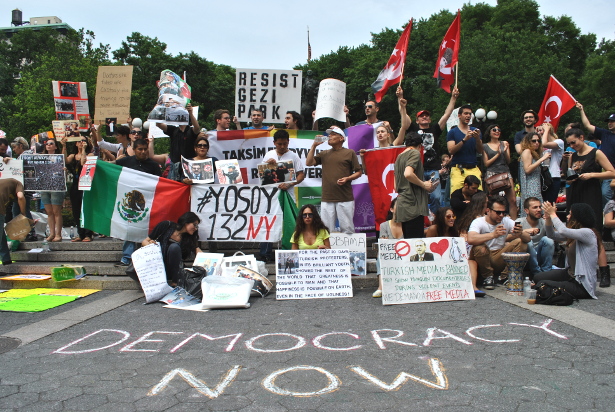 Turkish and Mexican demonstrators on the steps of Union Square in New York City on June 16. (WNV/Peter Rugh)