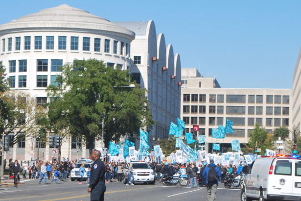 The Stop Watching Us march passes through Washington, D.C., on October 26. (WNV/Ingrid Burrington)