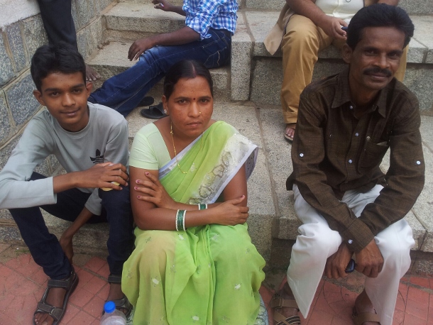 Meera and Kaladas Deheriya, and their sone Geet Kumar, during Horata. (WNV/Pushpa Achanta)