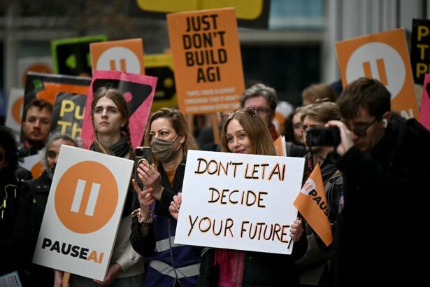 Extinction Rebellion UK joins a protest organized by Pause AI outside of Google Deepmind's offices on Feb. 28, 2026 (Getty/Justin Tallis)